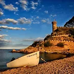 Apartamento Tossa De Mar Daire *